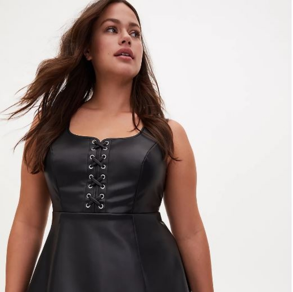Torrid Black Faux Leather Lace-Up Peplum Top size 1 1X